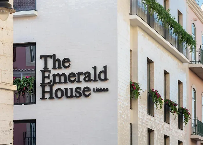 The Emerald House - Curio Collection By Hilton