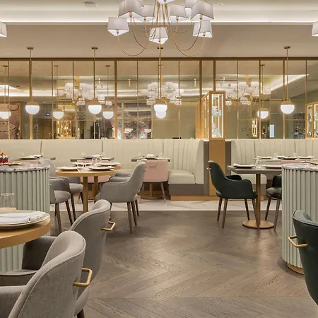 The Emerald House - Curio Collection By Hilton Lisboa