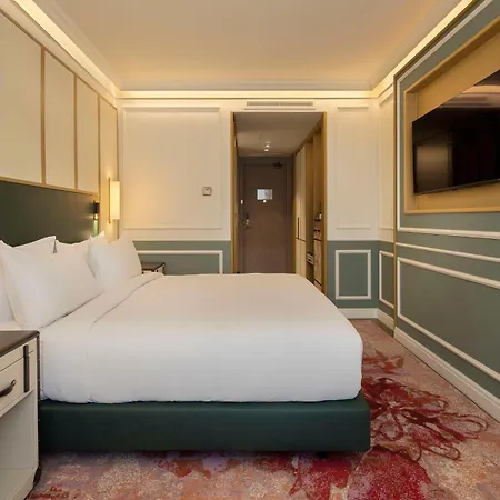 The Emerald House - Curio Collection By Hilton 4*