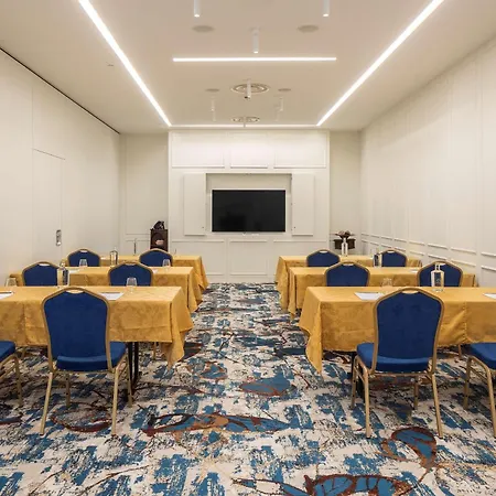 The Emerald House - Curio Collection By Hilton 4* リスボン