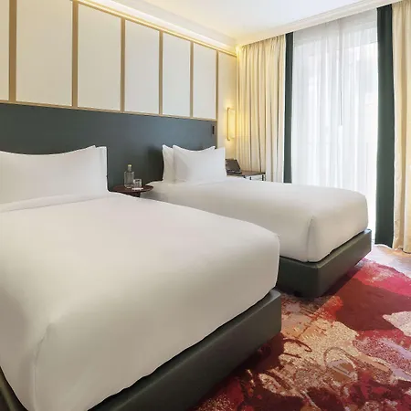 The Emerald House - Curio Collection By Hilton 4* ליסבון