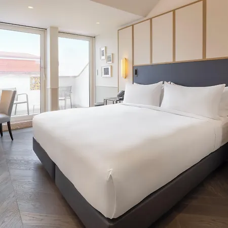 Hotel The Emerald House - Curio Collection By Hilton