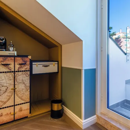Hotel The Emerald House - Curio Collection By Hilton 4*