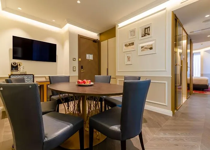 The Emerald House - Curio Collection By Hilton 酒店 4*