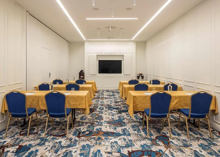 The Emerald House - Curio Collection By Hilton 4* Lisboa