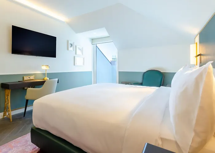 The Emerald House - Curio Collection By Hilton 4* Lisboa