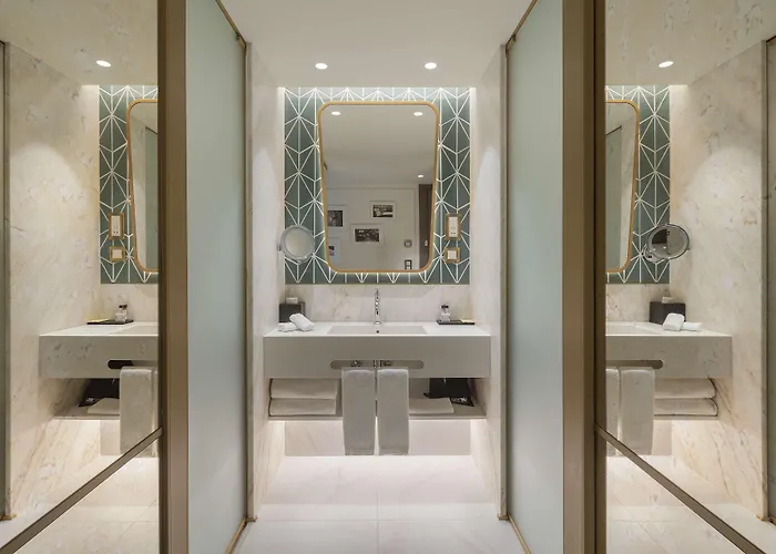 酒店 The Emerald House - Curio Collection By Hilton