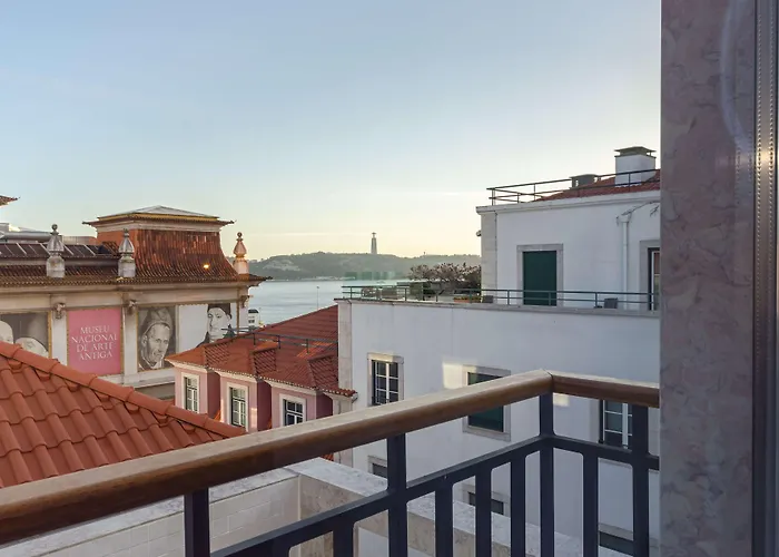 酒店 The Emerald House - Curio Collection By Hilton 4*