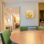 Hotel The Emerald House - Curio Collection By Hilton Lisbon