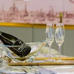 The Emerald House - Curio Collection By Hilton Hotel