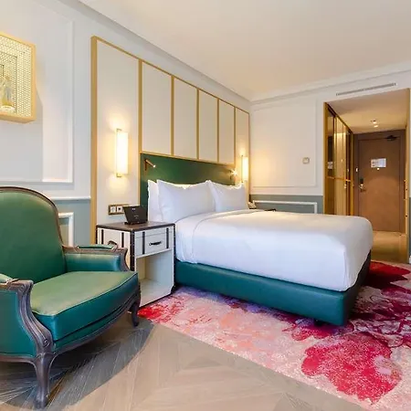 מלון The Emerald House - Curio Collection By Hilton