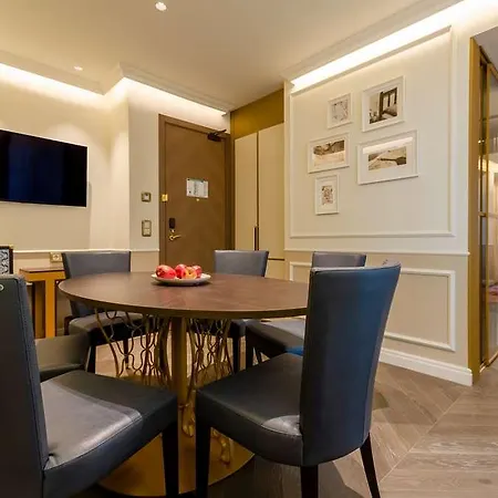 The Emerald House - Curio Collection By Hilton מלון 4*