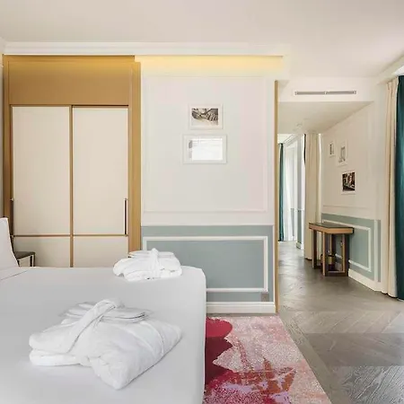 The Emerald House - Curio Collection By Hilton מלון ליסבון