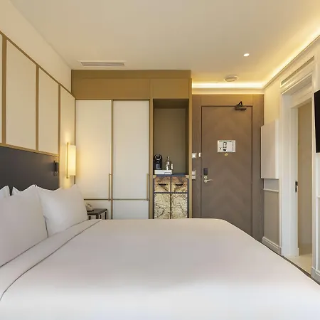 The Emerald House - Curio Collection By Hilton 4* ליסבון